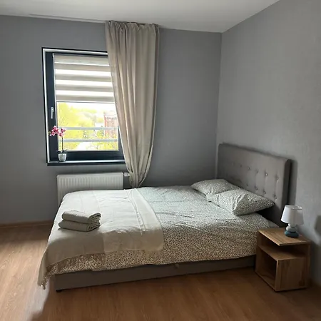 Apartmán Poziom 4 - Prywatny Prysznic, Wspolne Wc