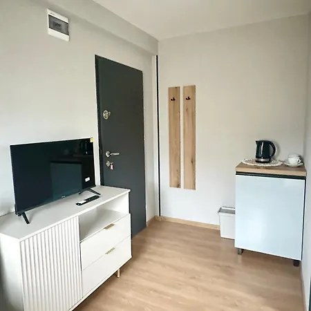 Apartmán Poziom 4 - Prywatny Prysznic, Wspolne Wc *