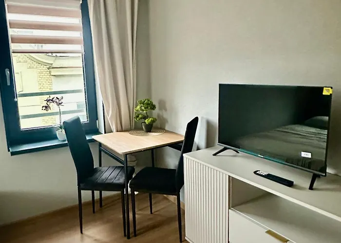 Poziom 4 - Prywatny Prysznic, Wspolne Wc Appartamento