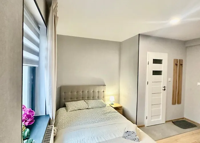 Poziom 4 - Prywatny Prysznic, Wspolne Wc דירה