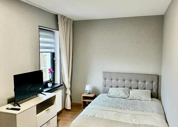 Poziom 4 - Prywatny Prysznic, Wspolne Wc *